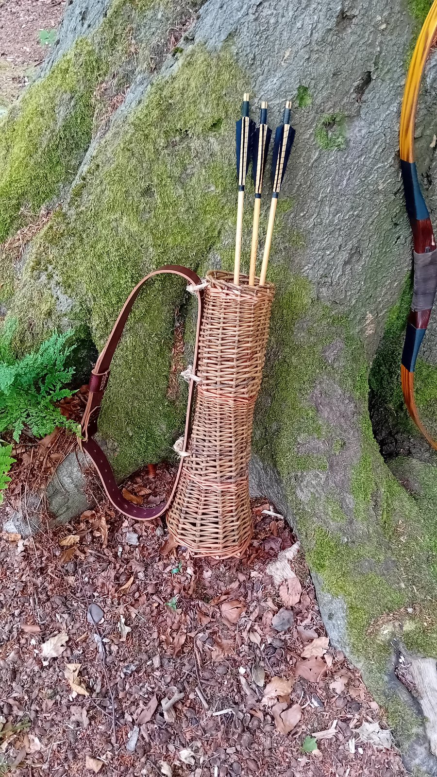 Wicker arrow quiver