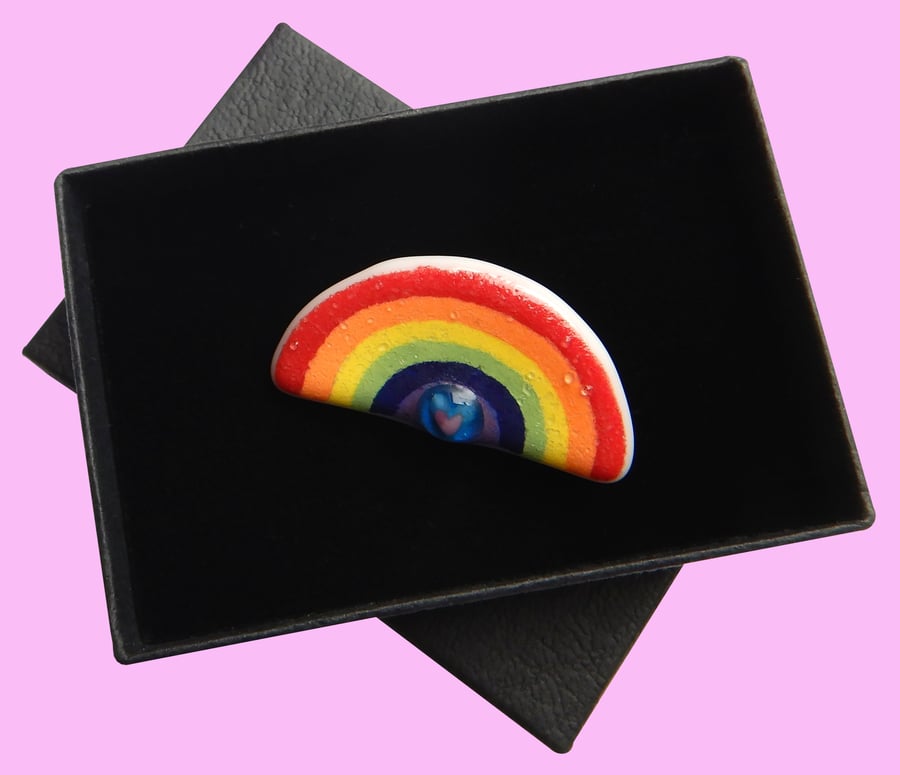 HANDMADE FUSED GLASS 'RAINBOW' BROOCH.