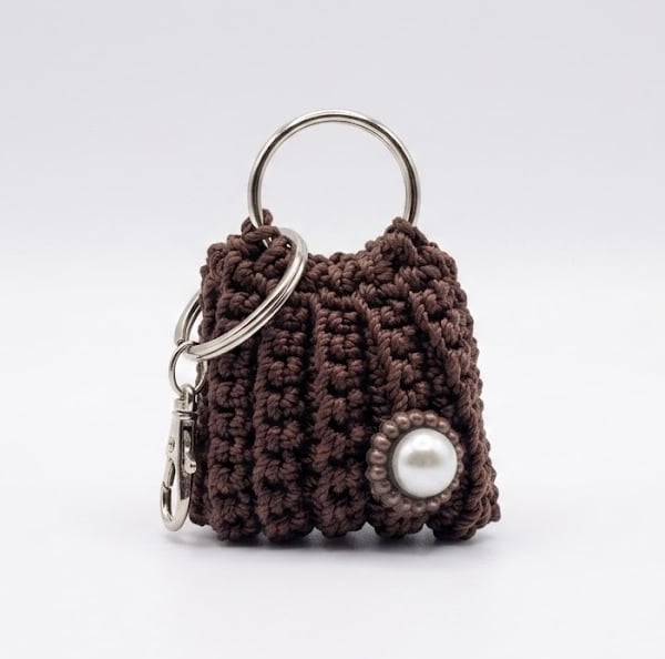 Mini crochet bag charm keyring