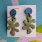 Khaki green seaweed dangly earings 