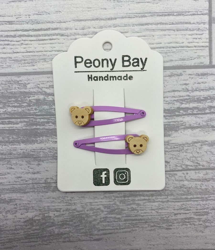 Girl’s teddy bear hair clips in lilac