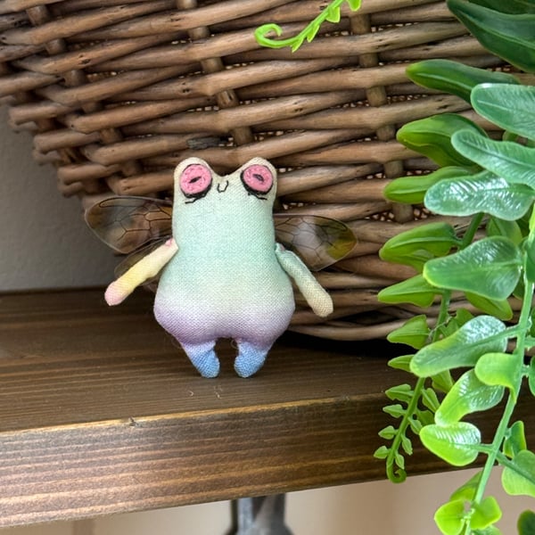 Rainbow Froggyfly Blue Legs