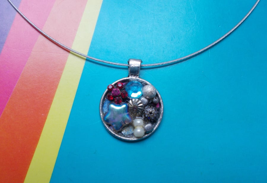 Lovely Pendant with a Pearly Blue Shiny Star