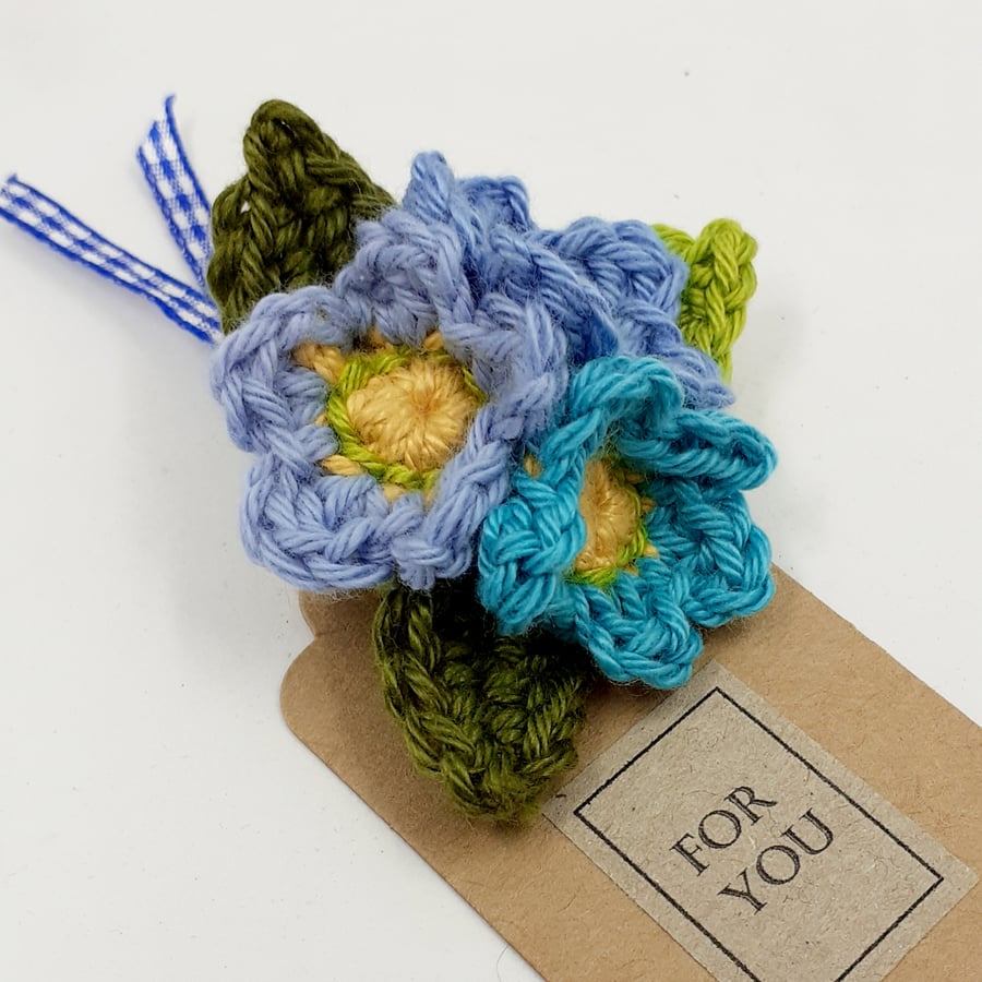 Crochet Blue Posy Brooch on a Tag - Alternative to a Greetings Card 