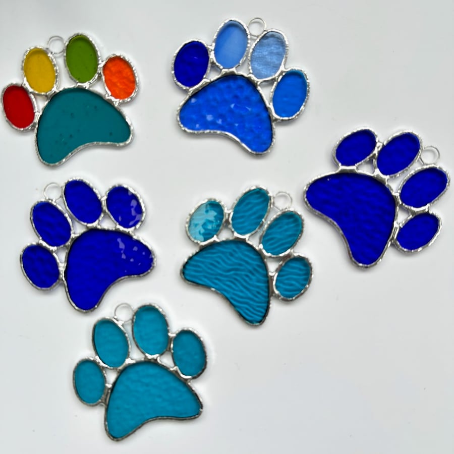 Stained Glass Dog Paw Print Suncatcher - Handmade Hanging Window Decoration 
