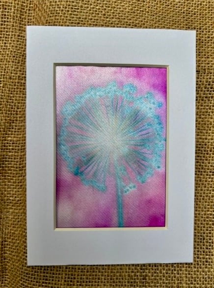 Hand printed allium picture.