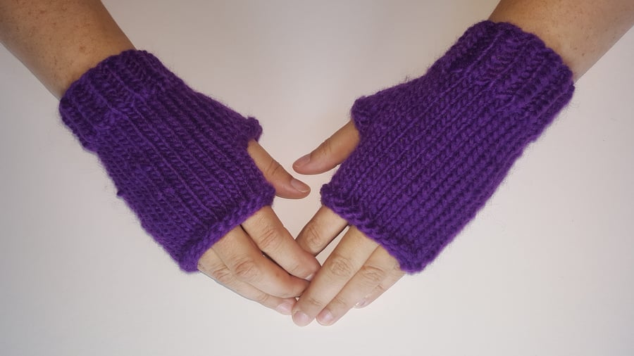 Purple Cozy Mittens