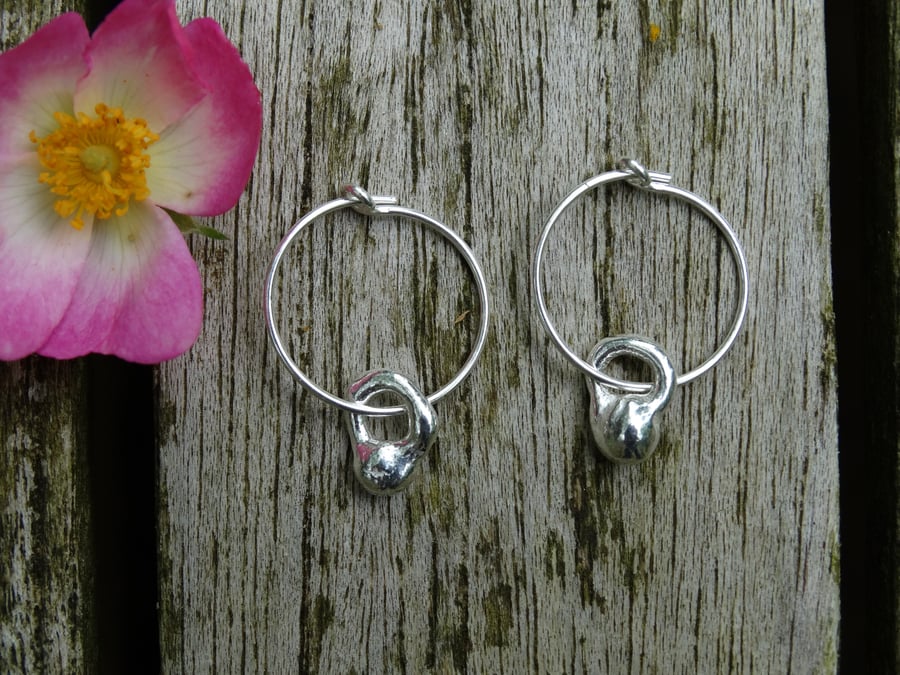 Artefact charm hoop earrings