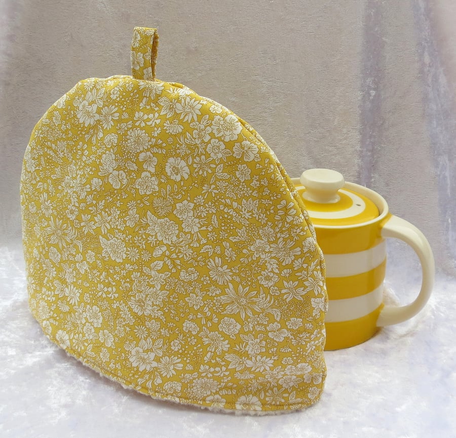 Tea Cosy, medium tea cosy,  to fit a 3 cup teapot, Liberty cotton