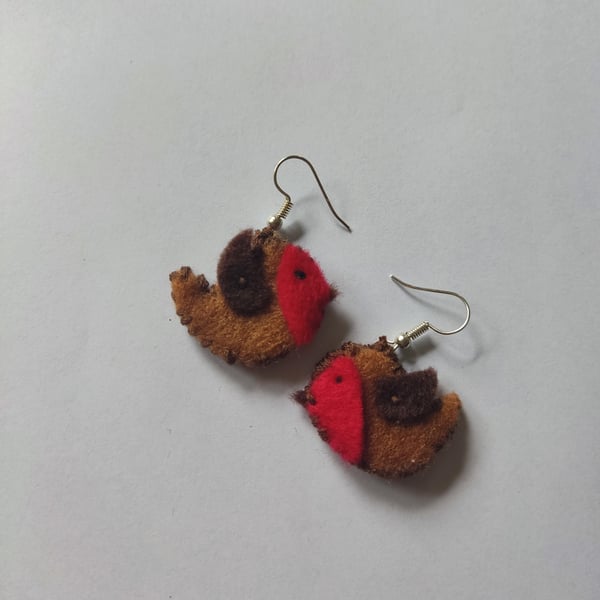 handmade felt Robin earrings