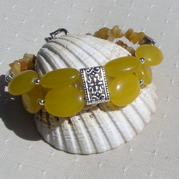 Yellow Jade Gemstone Crystal Chunky Bracelet "Sunshine"