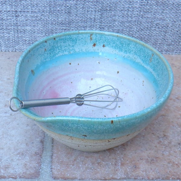 Salad dressing sauce mixing pouring drizzle bowl hand thrown stoneware pottery