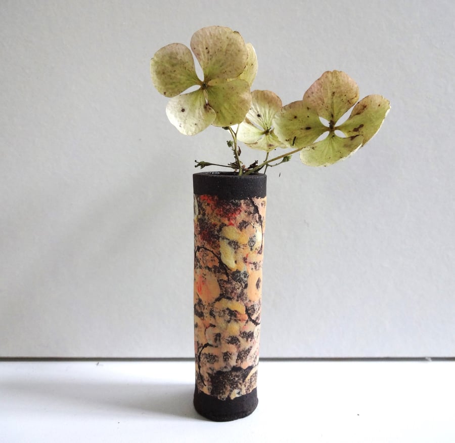 Tiny bud vase, ceramic pottery posy vase. Handmade original design. Peach pink.