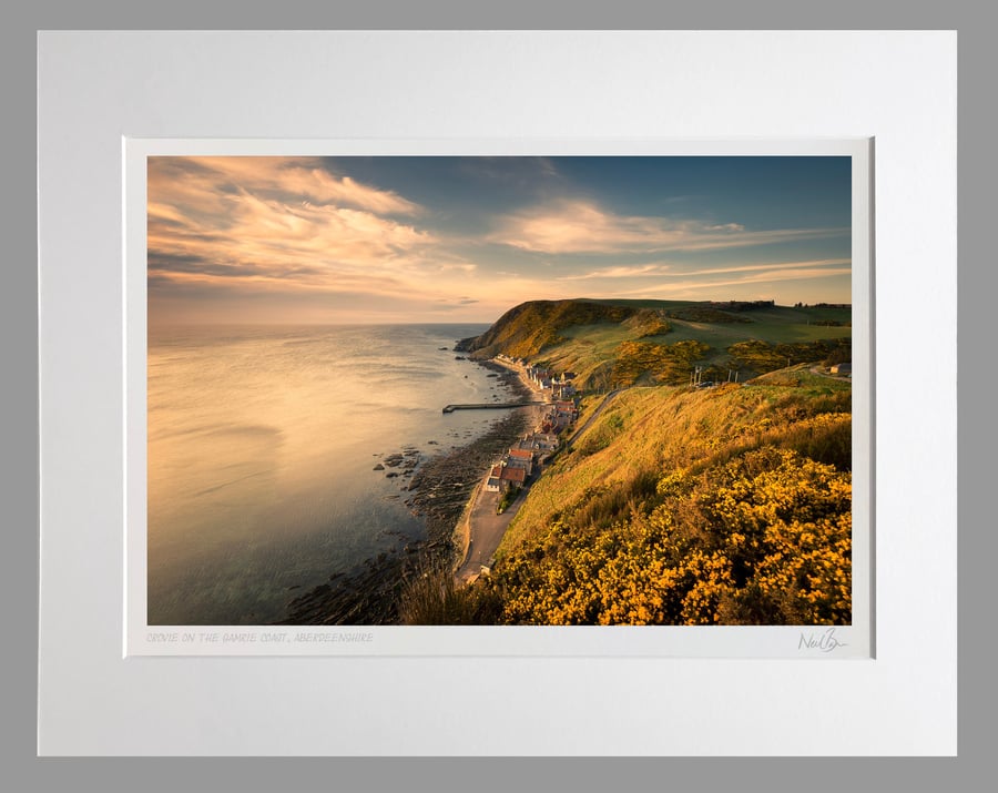 Fishing Village Crovie on Gamrie Coast - A3 (50x40cm) Unframed Print