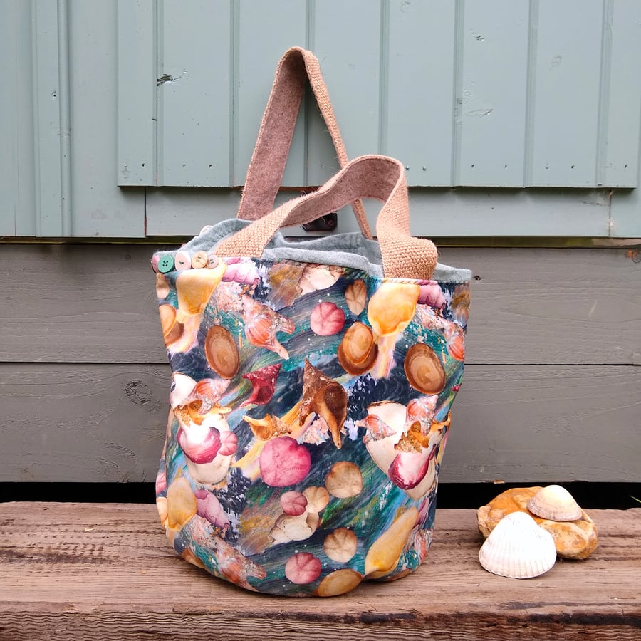 shell design tote bag