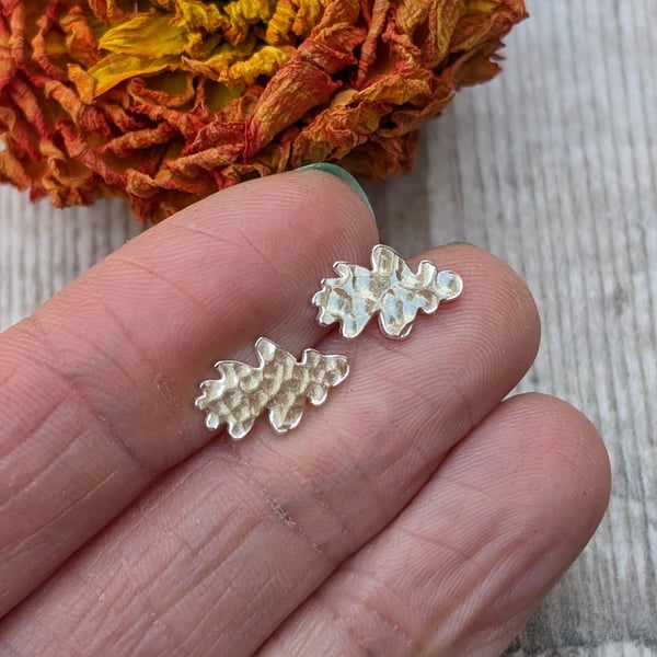 Sterling Silver Small Oak Leaf Leaves Stud Earrings - JBJ3008