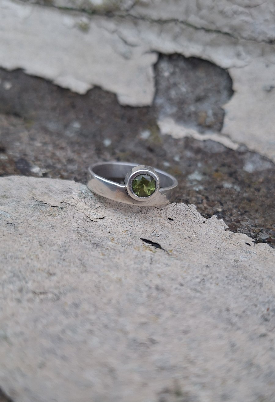  Peridot Wide Band Ring in Sterling Silver