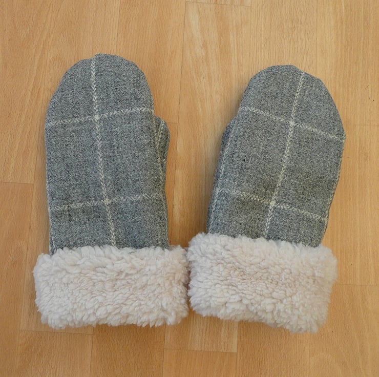 Ladies gloves grey tweed mittens cream sherpa f... Folksy