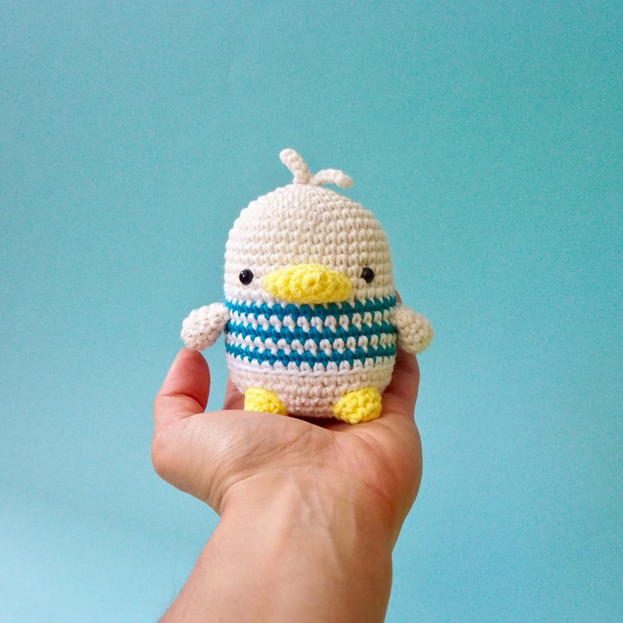Handmade Duck toy, crochet animal, amigurumi, Pica Pau