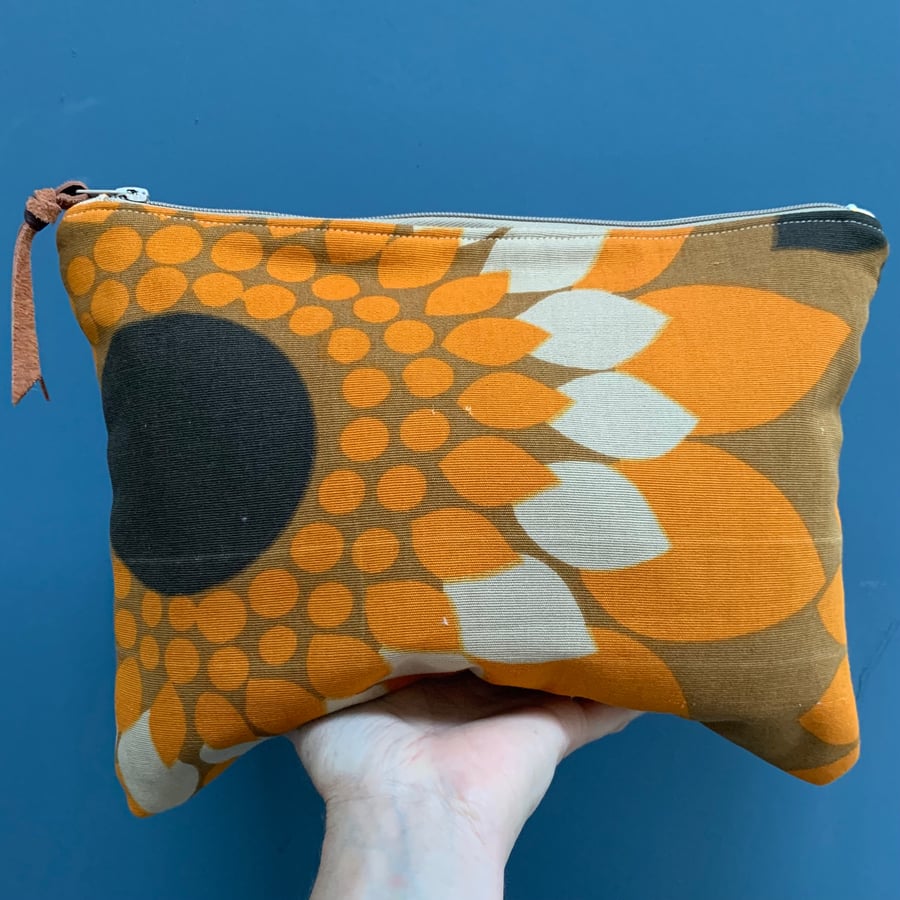 Reclaimed retro print pouch with barkcloth lining