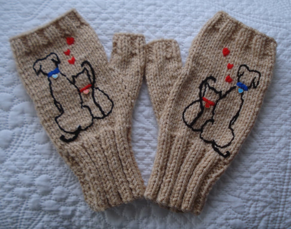 Knitted Terra cotta Fingerless Gloves With Embroidered Dog And Cat (J165)