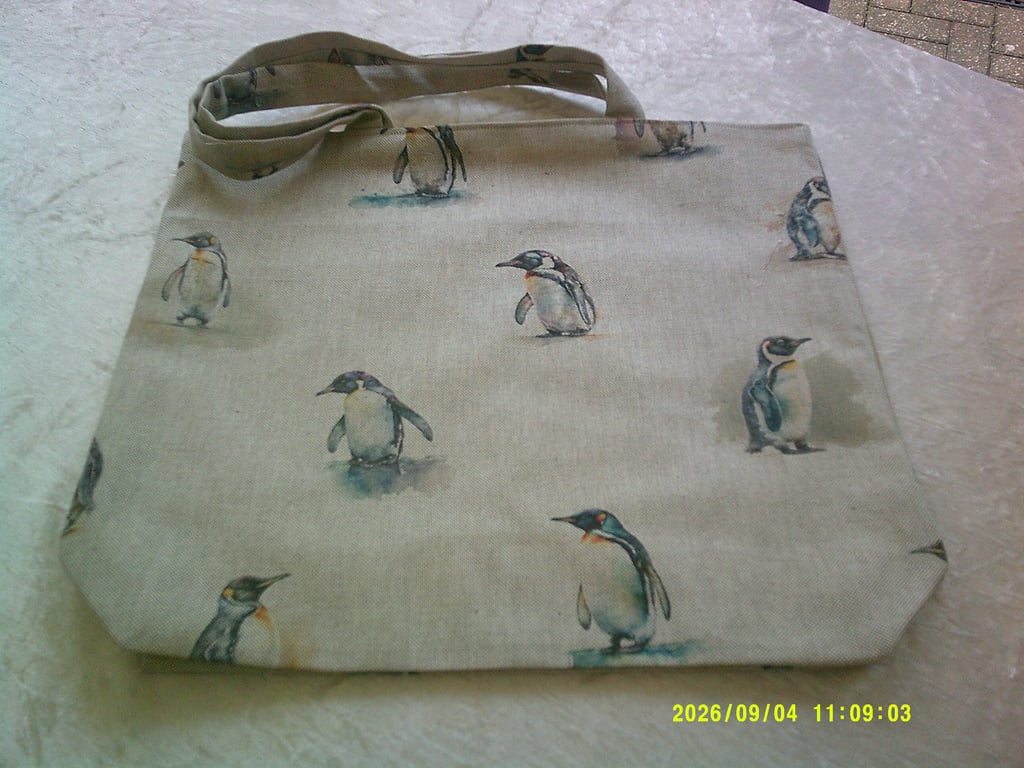 Penguins on Beige Fabric Bag
