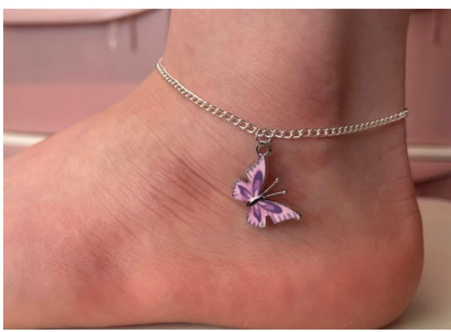 Silvertone butterfly purple pendant curb chain anklet