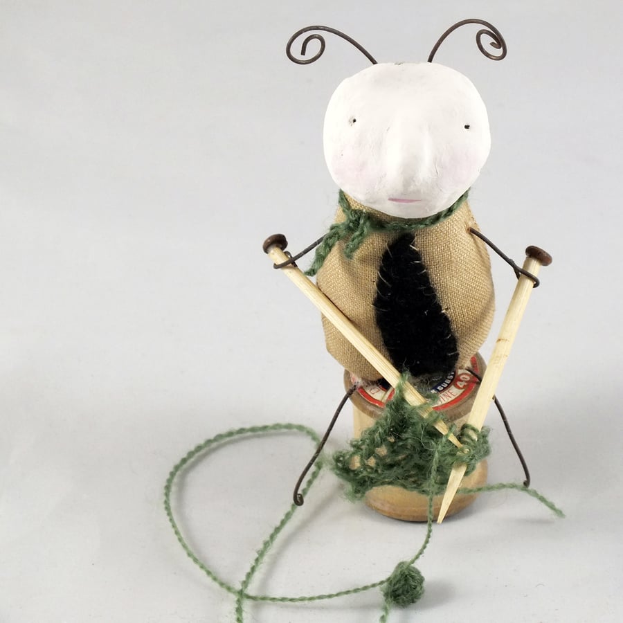 Knitting Bug