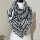 Shells Crochet Shawl