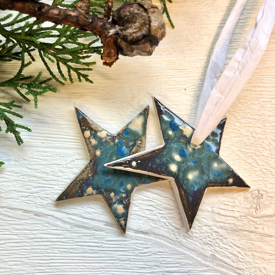 Ceramic star hanging decoration