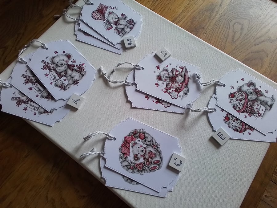 Assorted gift tags (Bears) Ref 405