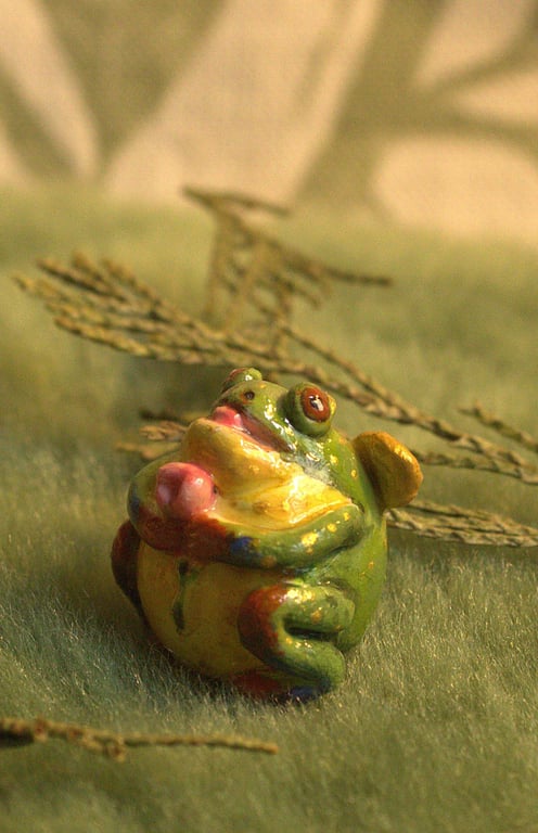 Fairy Frog with Rose Necklace