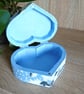 Trinket box love heart shaped, handpainted with penguins.   - Image 4