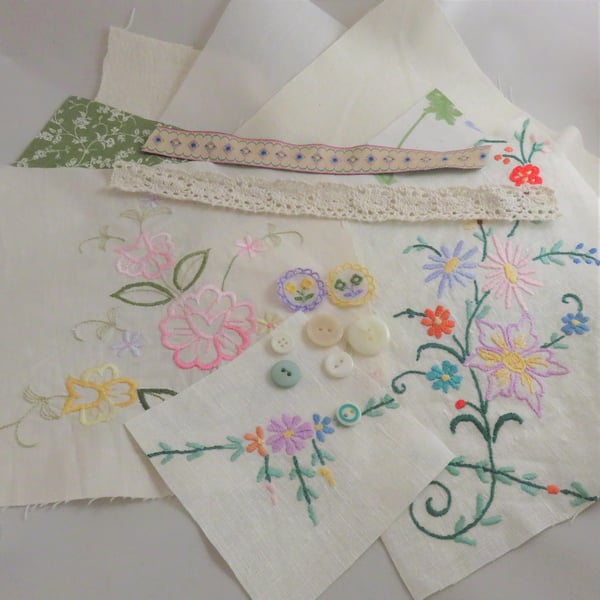 Inspiration pack including embroidered vintage linens - green and multi