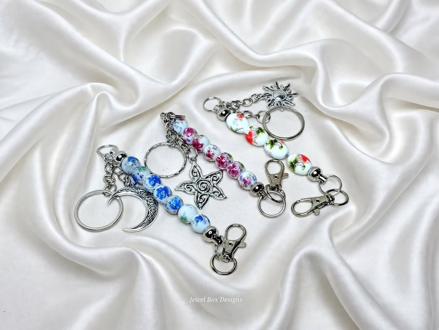 Stunning Flower Keychains
