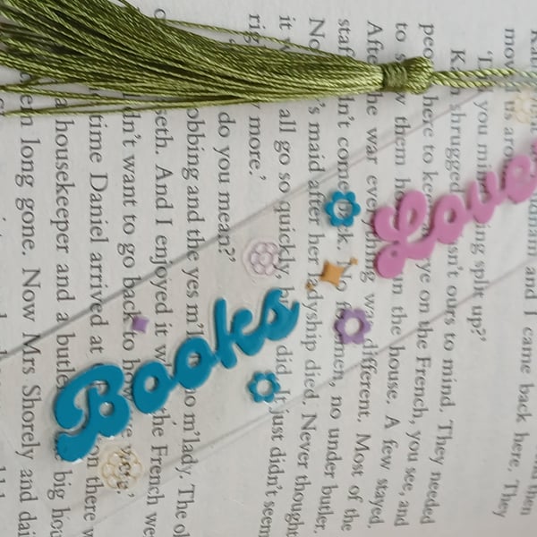 Clear acrylic bookmark 