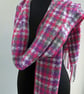 Pink handwoven scarf - Image 9