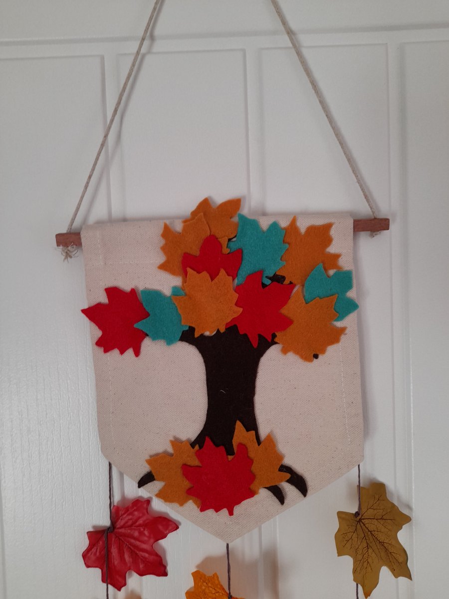 Autumn wall hanging