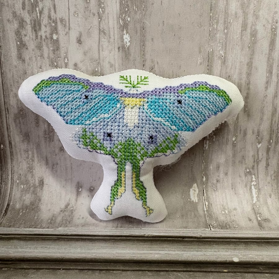 Bowl Filler -  Luna Moth - SY 0073
