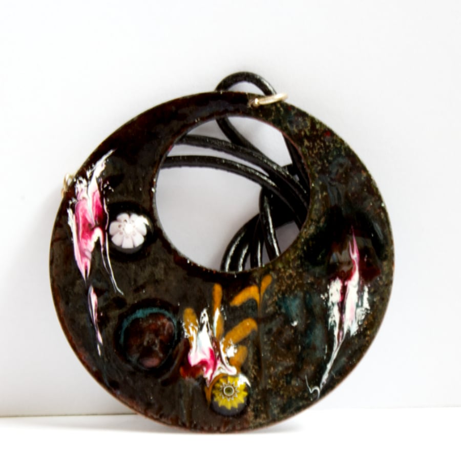 large round pierced pendant No.2