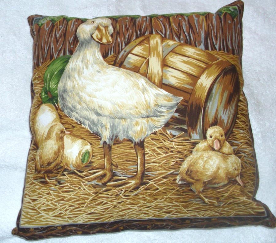 On the farm Duck and ducklings cushion