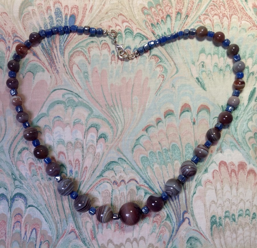 Necklace with vintage agate and blue lustre beads 