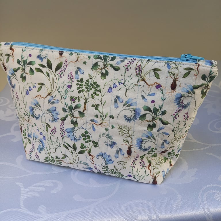 Quilted, Blue Floral Make Up Bag
