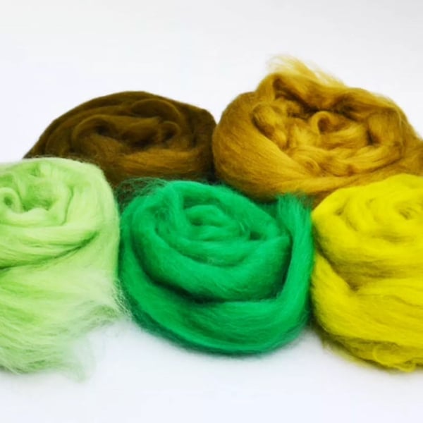 Green merino wool bundle, set of green merino wools, green fibres for felting 