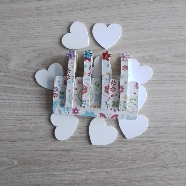 Set 4 Magnetic Pegs, Fridge Magnet, Office Magnet, Sparkle Gem Flowers