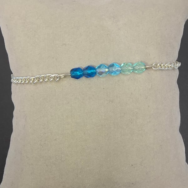 Dark to light blue bar bracelet 