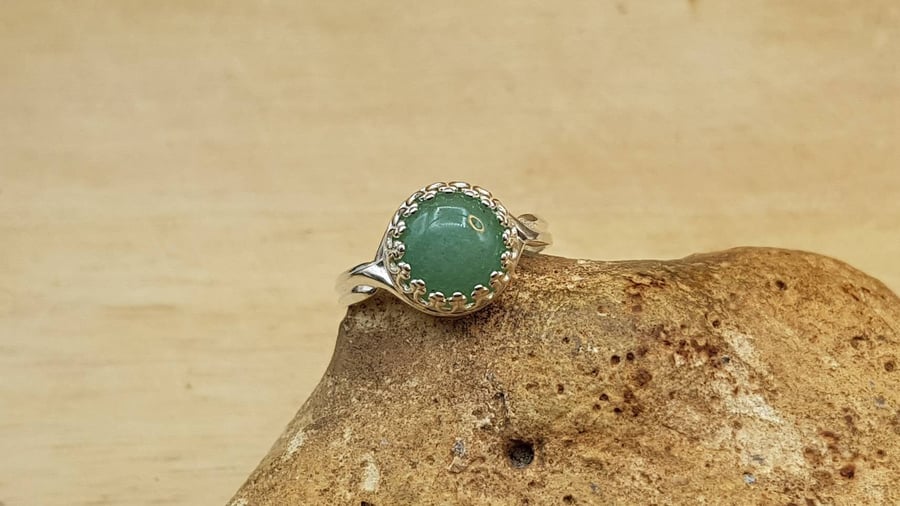 Green Aventurine ring. 925 sterling silver rings for women