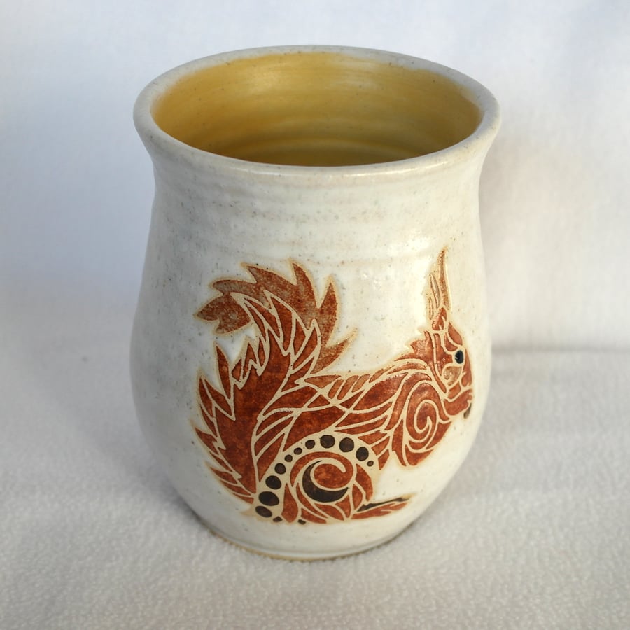 19-41 Stoneware pottery hand thrown vase or utensil holder with red squirrel