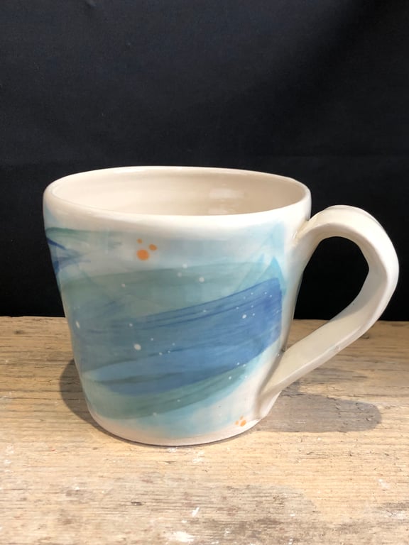 Stoneware blue 'summer waves' mug