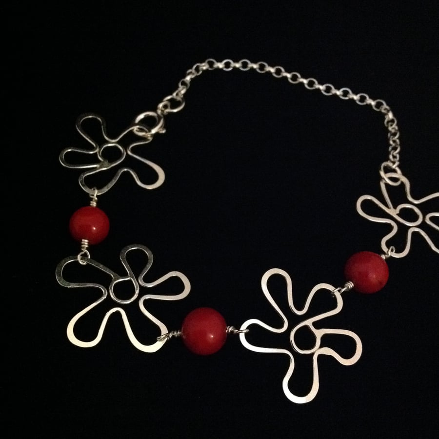 Flowers bracelet